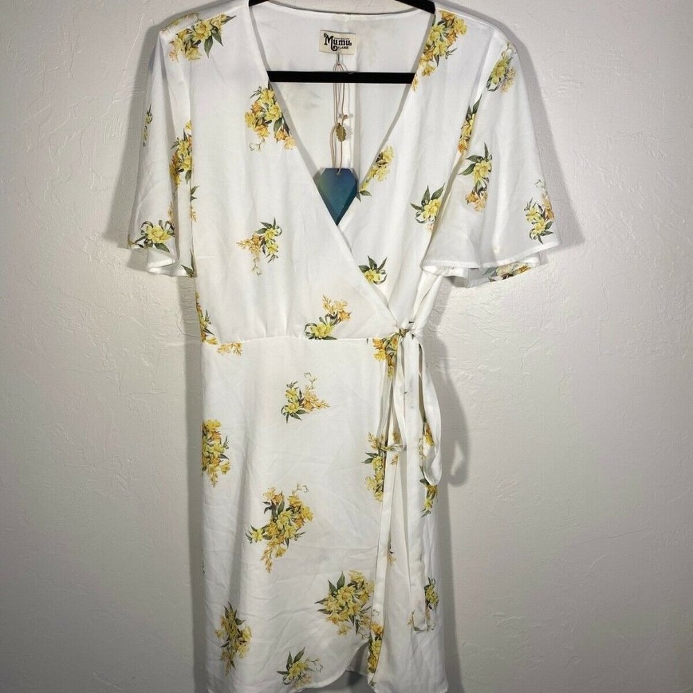 NWT SMYM Andrea Wrap Dress Floral Flutter Slv Sz L